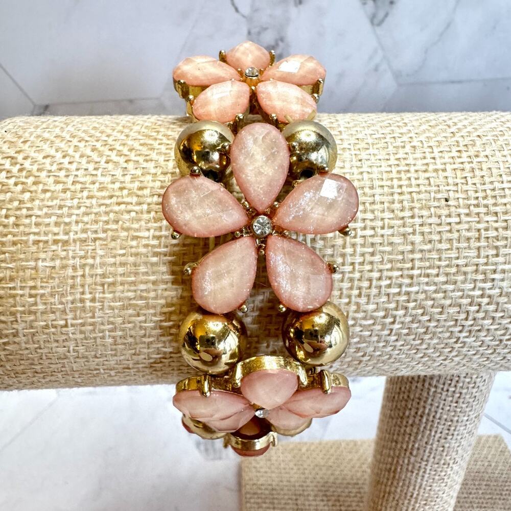 Vintage Pink Flower Stretch Bracelet Gold Tone Thermoset Rhinestone Sparkle